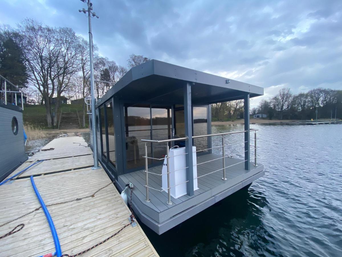 ZłocieniecHouseboat Park Wodny Cieszynoアパートメント エクステリア 写真