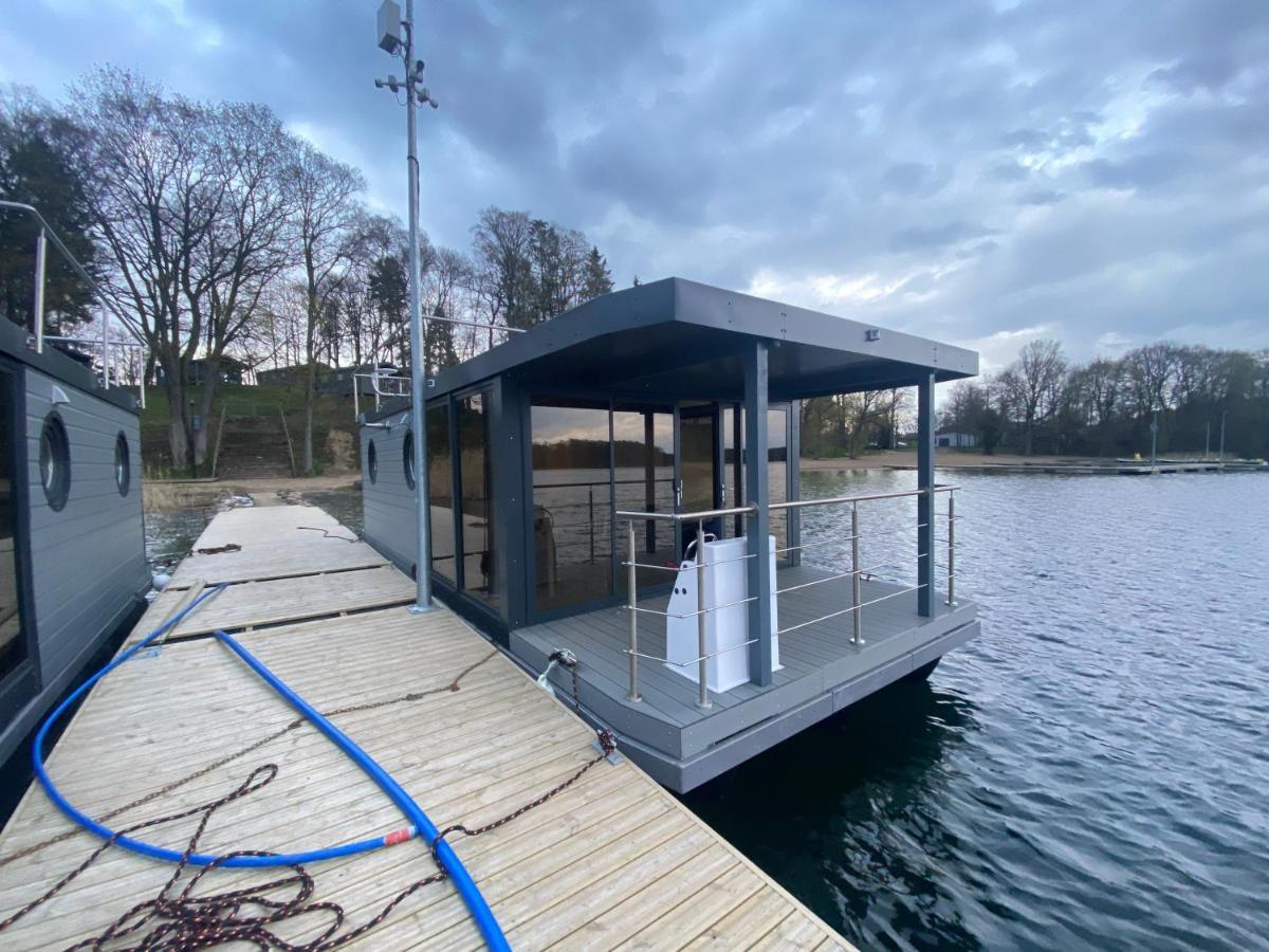 ZłocieniecHouseboat Park Wodny Cieszynoアパートメント エクステリア 写真